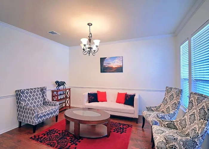 Family Retreat 4br 3ba Close To Shopping And Attractions Sleeps 10 Round Rock
