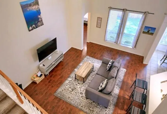 Holiday home Family Retreat 4br 3ba Close To Shopping And Attractions Sleeps 10 Round Rock